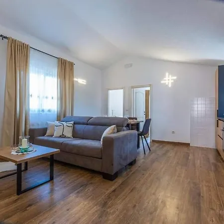 House Fun&relax * Šestanovac