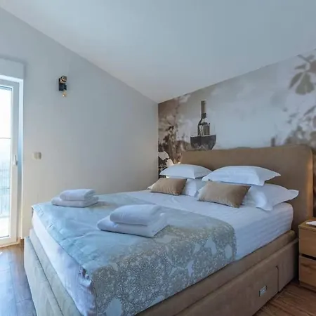 別荘 House Fun&relax Šestanovac