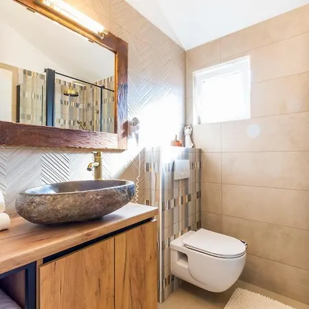 House Fun&relax Holiday home Sestanovac