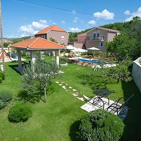 House Fun&relax