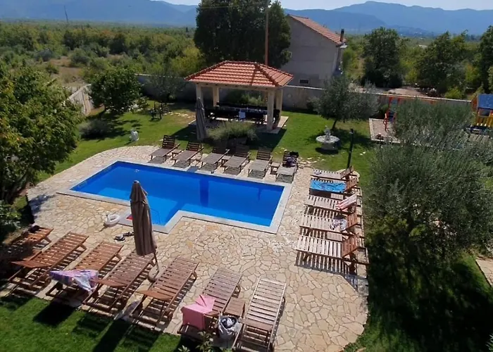 Tatil Evi House Fun&relax Šestanovac